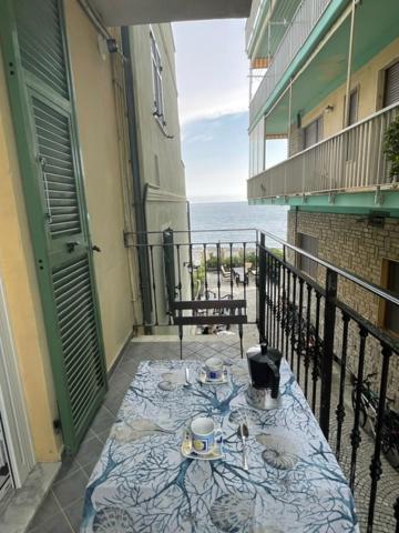 Residenza Marina Apartment Riva Ligure Luaran gambar