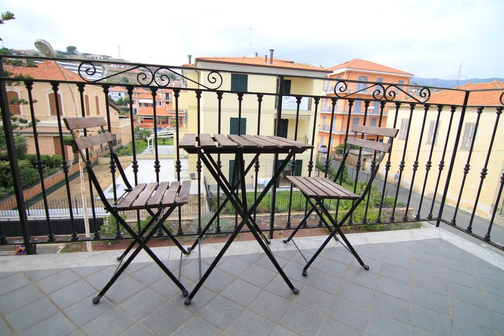 Residenza Marina Apartment Riva Ligure Bilik gambar